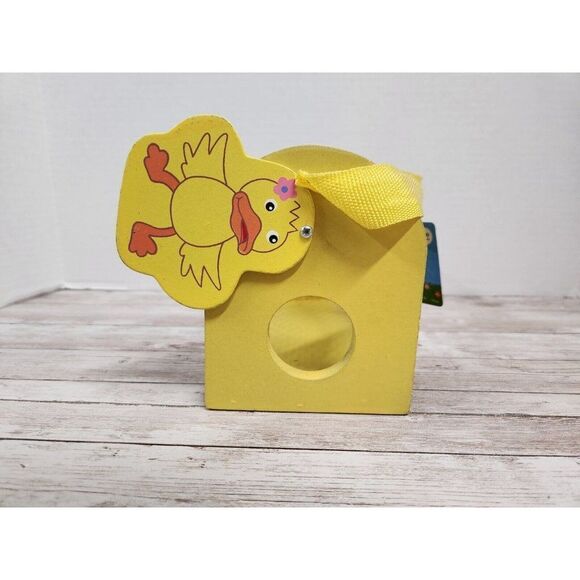 Robbie Ducky Garden Collection Bucket & Insect House Yellow Handle Wire Cage - Picture 12 of 15